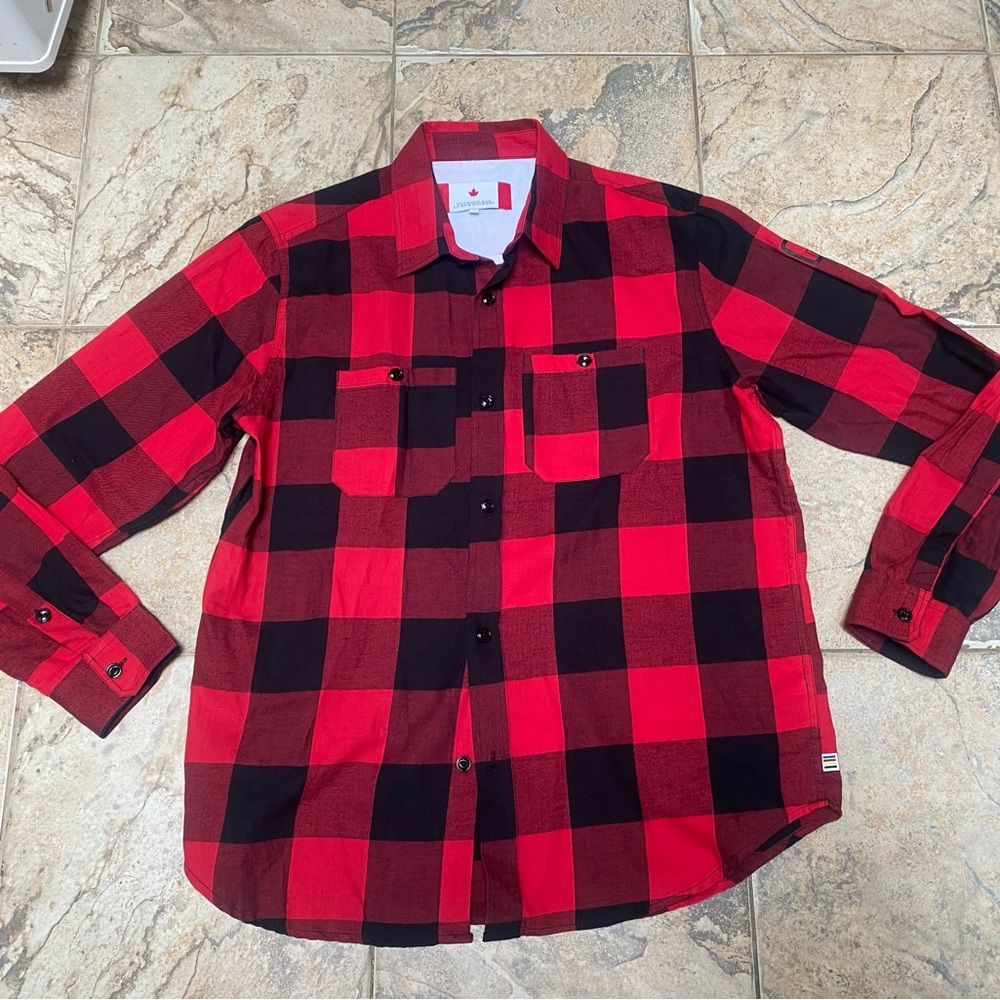 Hudson’s Bay Buffalo Plaid Flannel Shirt Men’s Size Large